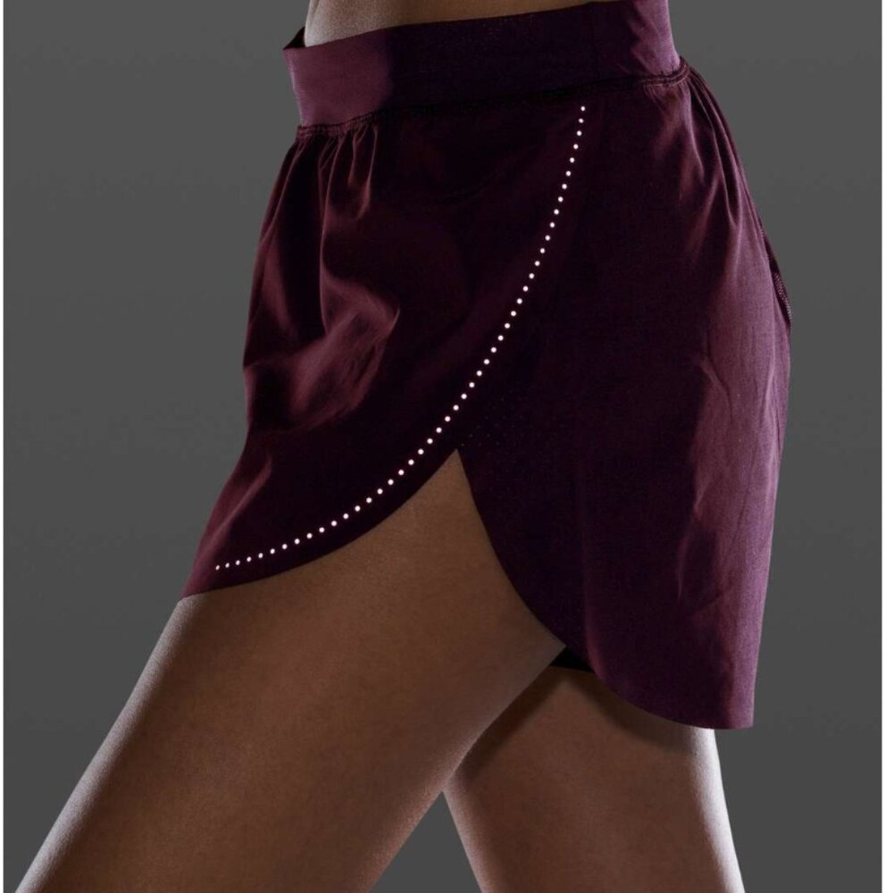 Women Lululemon Find Your Pace Lined High-Rise Short 3" CASSIS Size 2